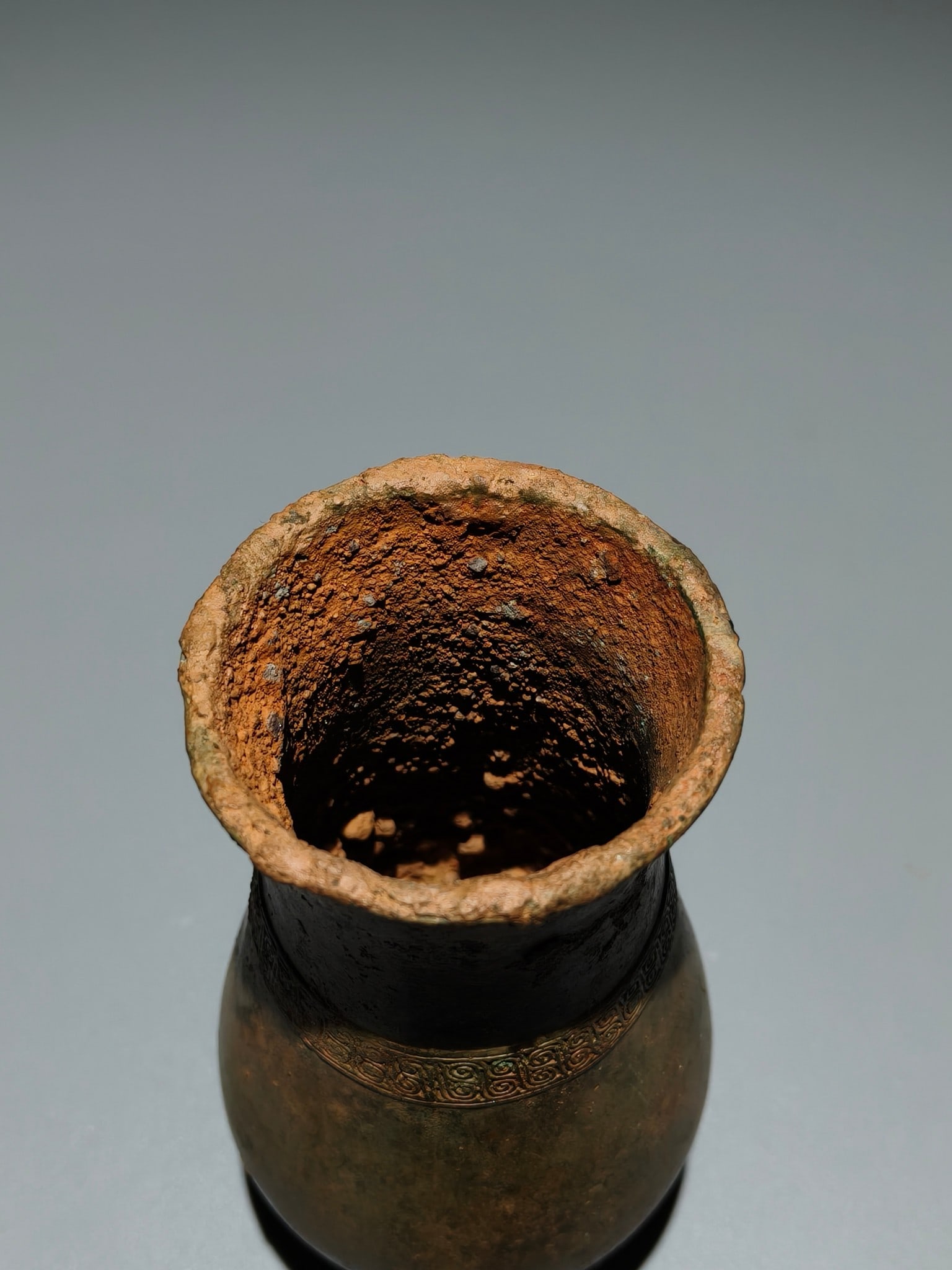 A Exquisite Bronze Pot - 8