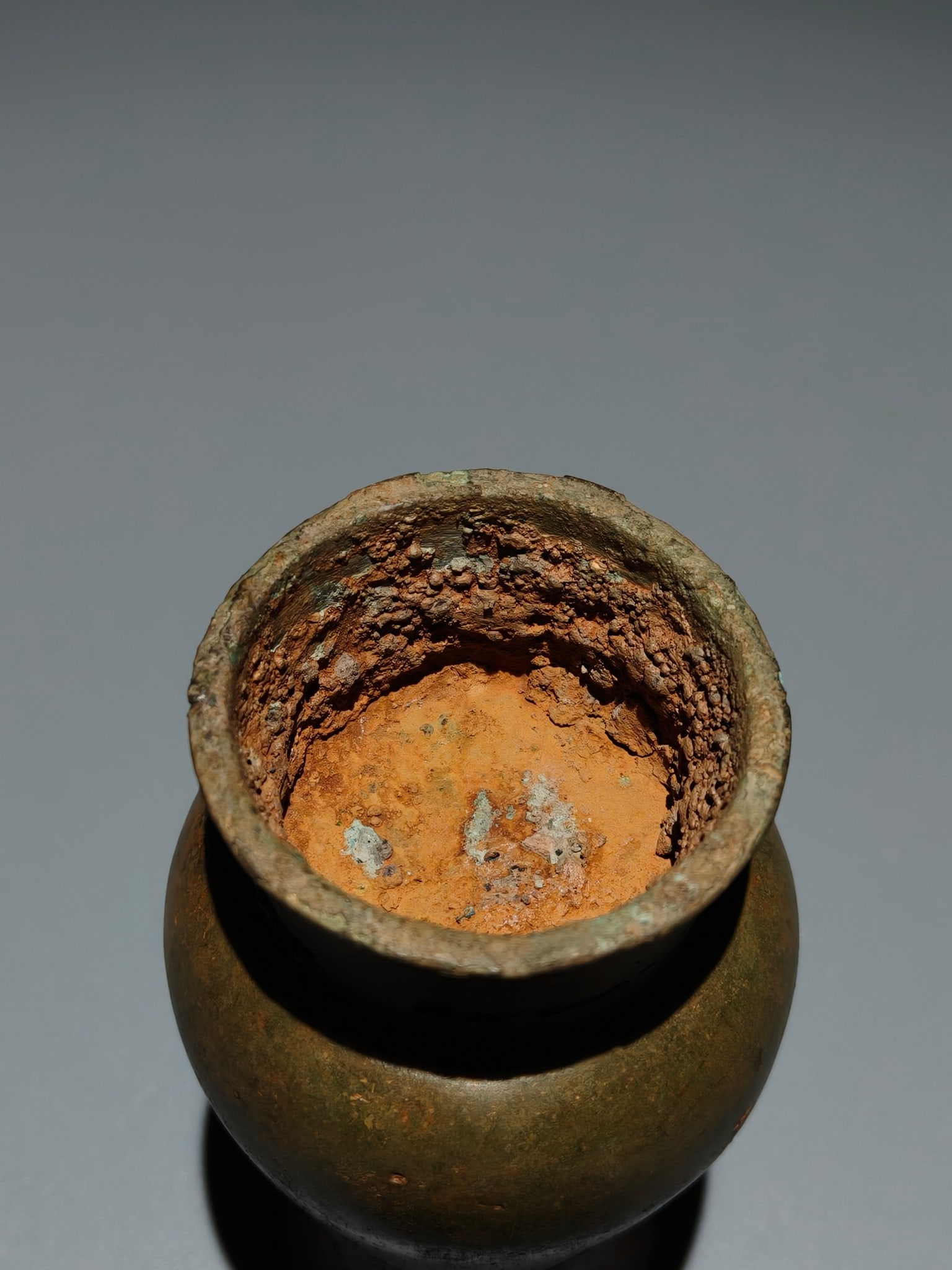A Exquisite Bronze Pot - 9
