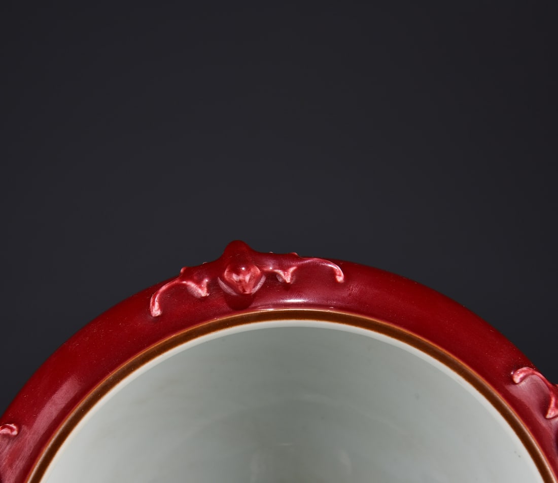 A Exquisite Lang Red Glazed Bat-Ears Brush Washer - 8