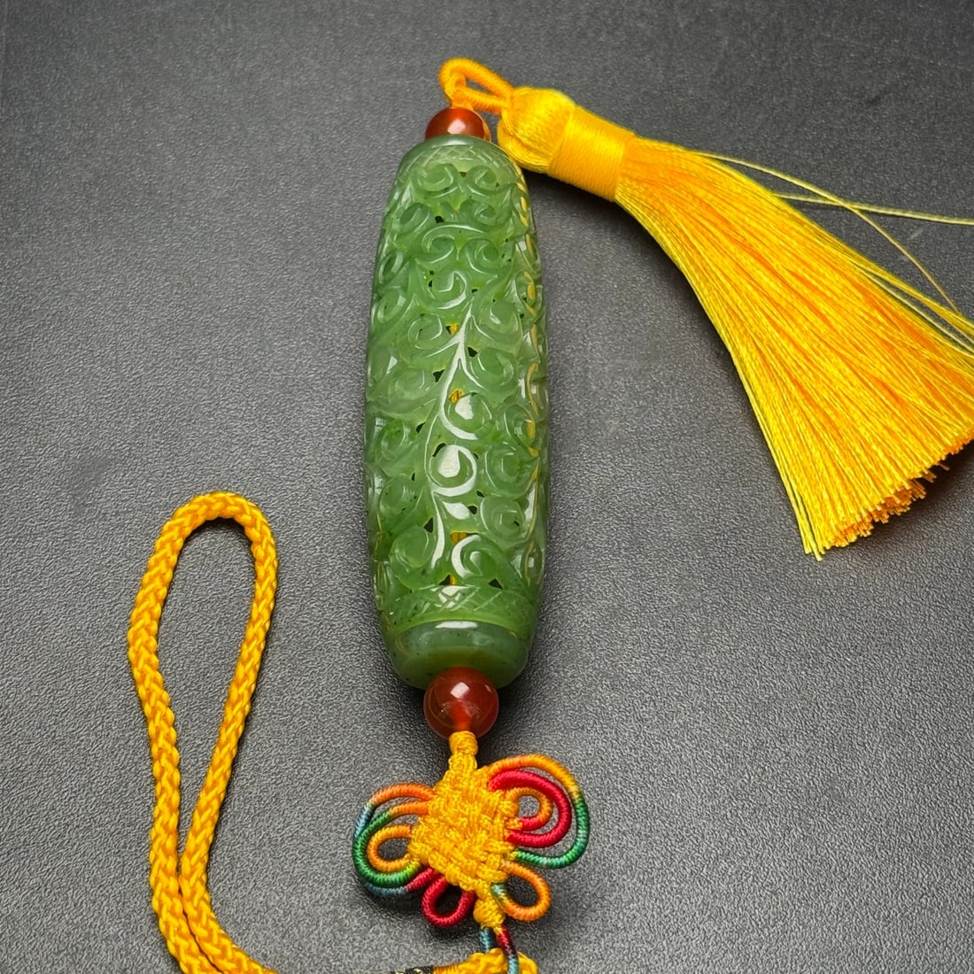 A Exquisite Hotan Jasper Interlocking Branch Pattern Pendant - 2