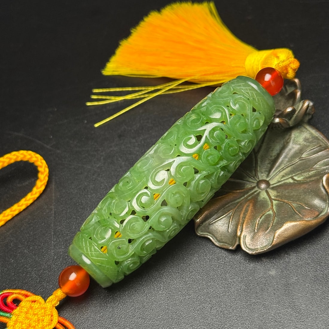 A Exquisite Hotan Jasper Interlocking Branch Pattern Pendant - 4
