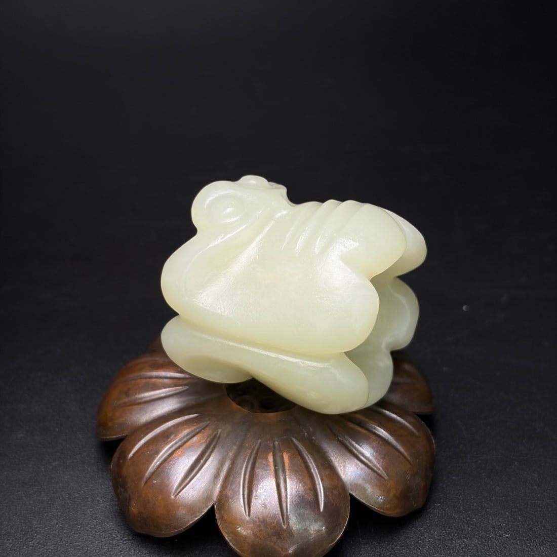 A Exquisite Hotan Jade Cicada Pattern Thumb Ring - 4