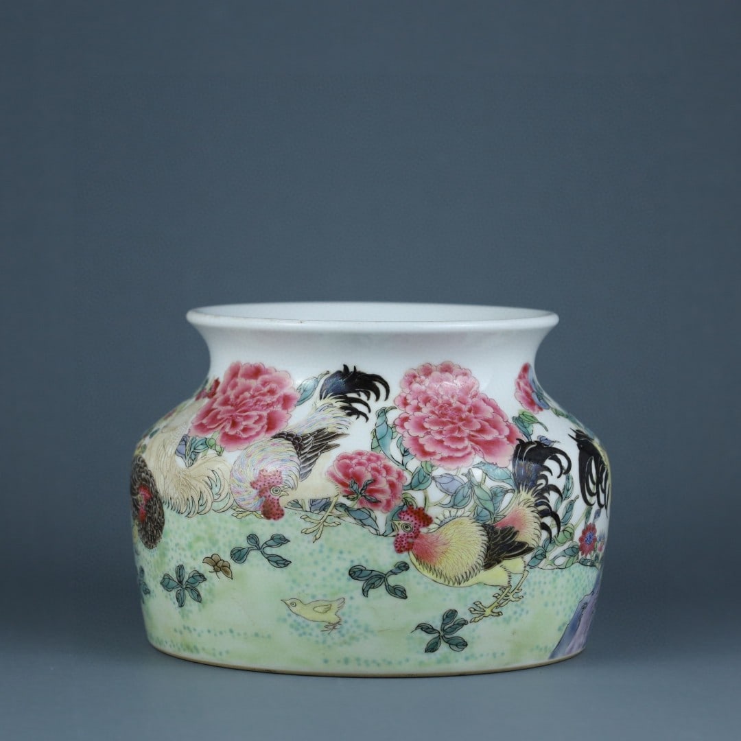 A Exquisite Famille-Rose Flower and Bird Pattern Brush Washer: A Exquisite Famille-Rose Flower and Bird Pattern Brush Washer,Qing Dynasty, China,Yongzheng Six-character Mark,Size:4.5inx5inx6.5in 粉彩花鸟纹笔洗,中
