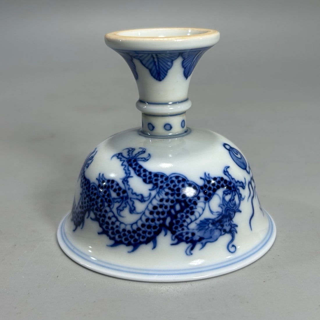A Exquisite Blue and White Dragon Pattern Cup - 3