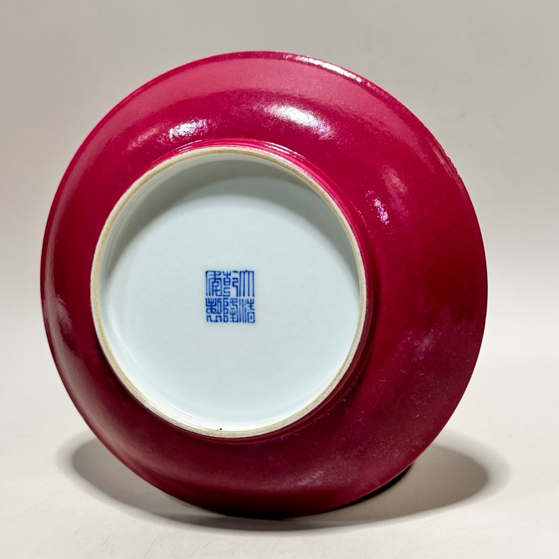 A Exquisite Ruby Red-Glazed Famille-Rose Flower Pattern Plate - 5