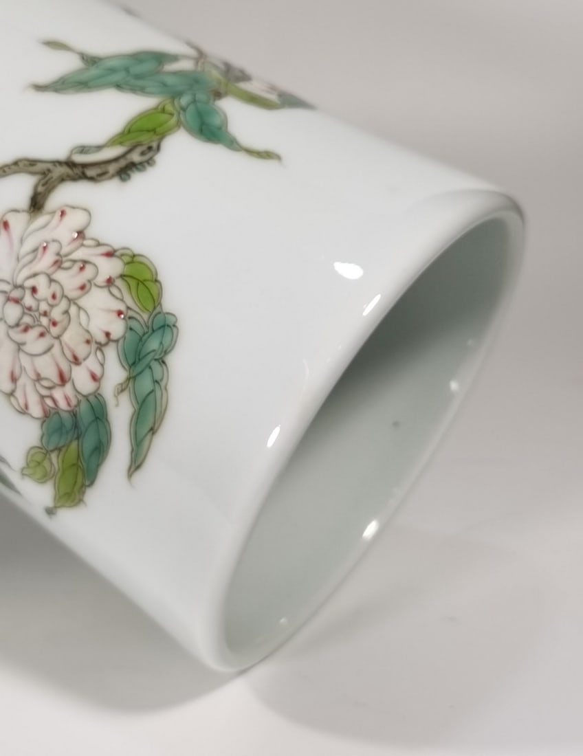 A Exquisite Famille-Rose Peach Pattern Vase - 7