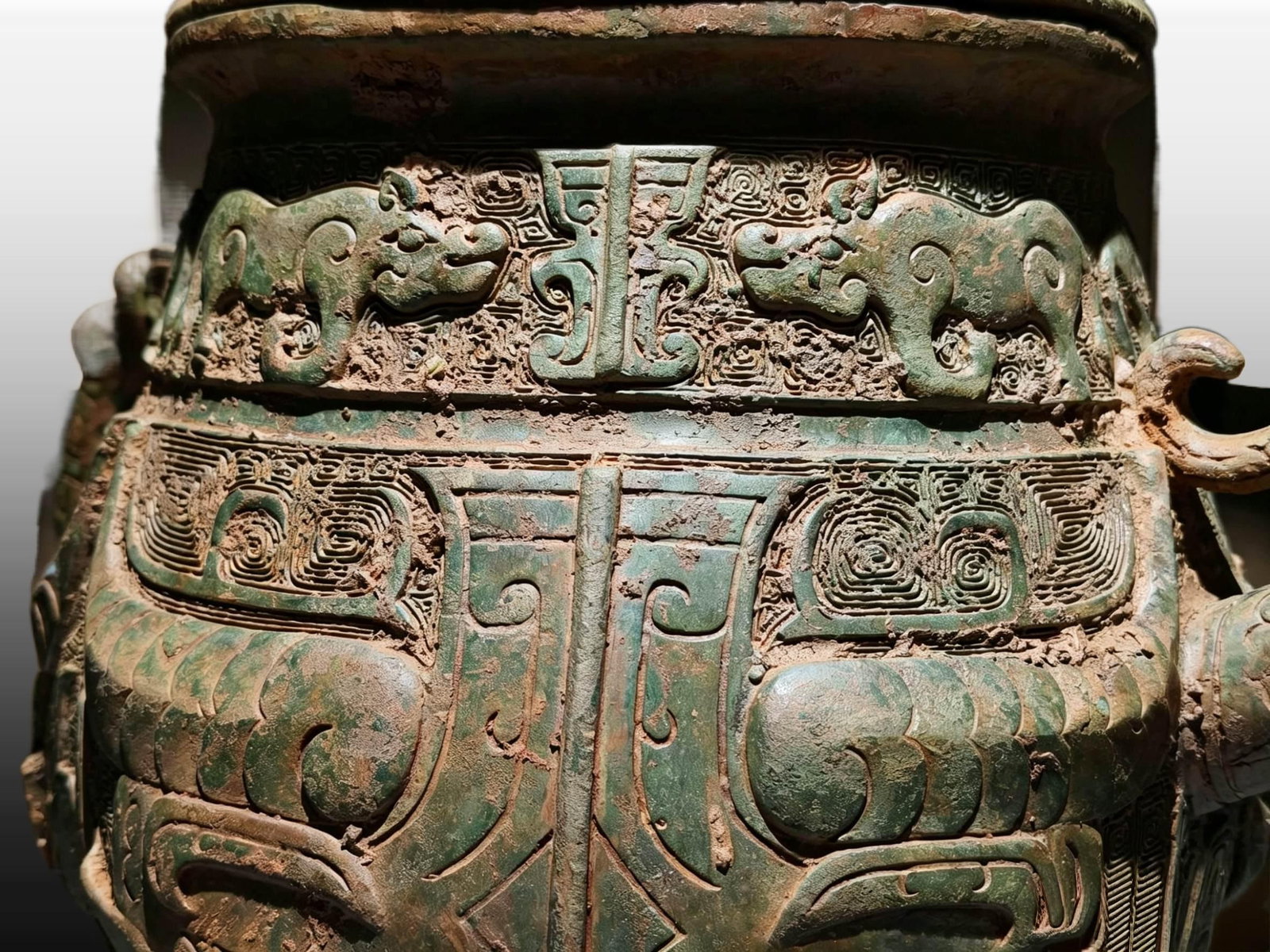 A Exquisite Bronze Tiger Censer - 3