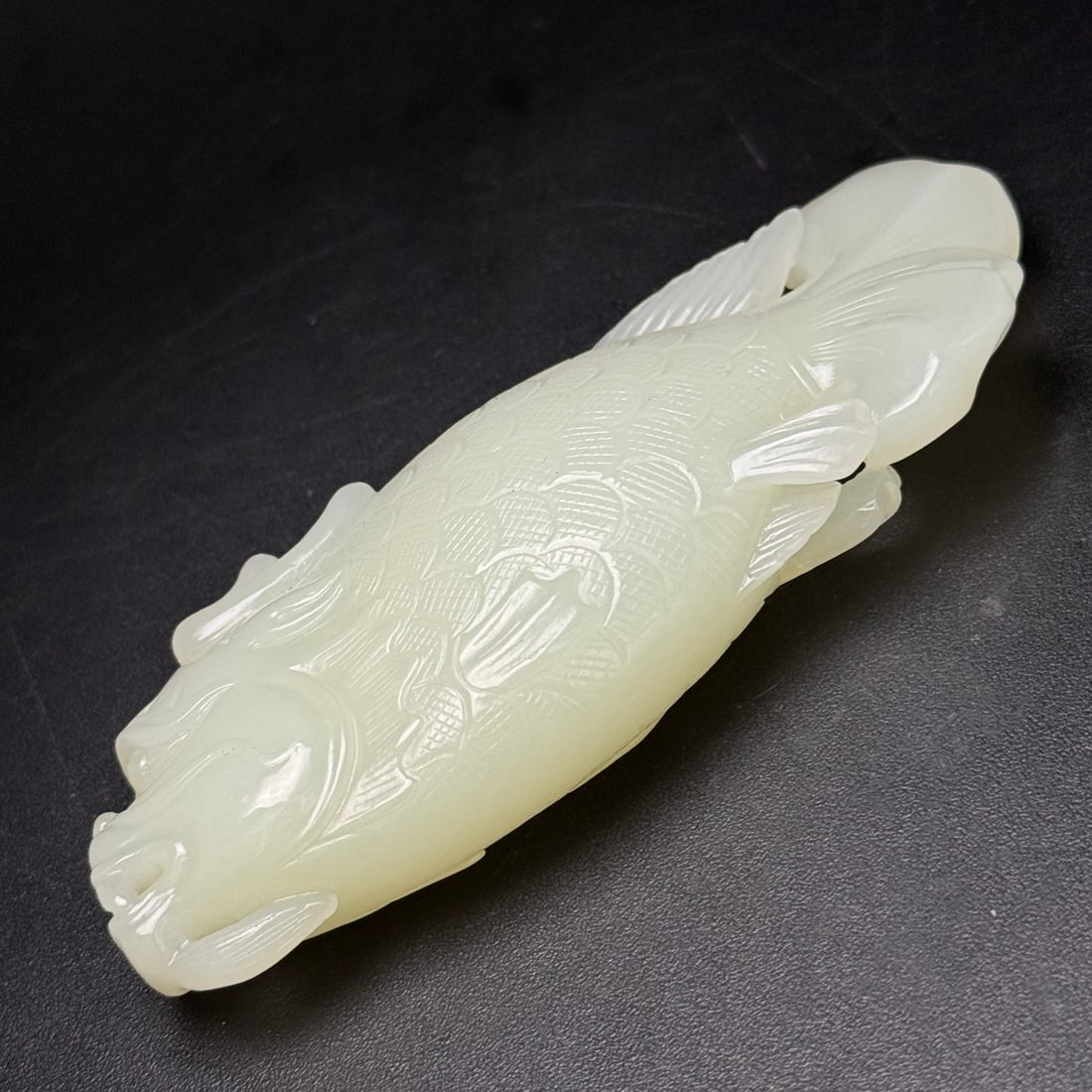 A Exquisite Hotan Jade Fish Handheld Carving - 4