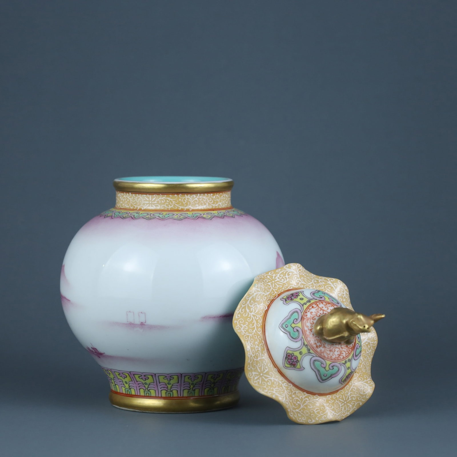 A Exquisite Agate Red Landscape Pattern Jar - 3