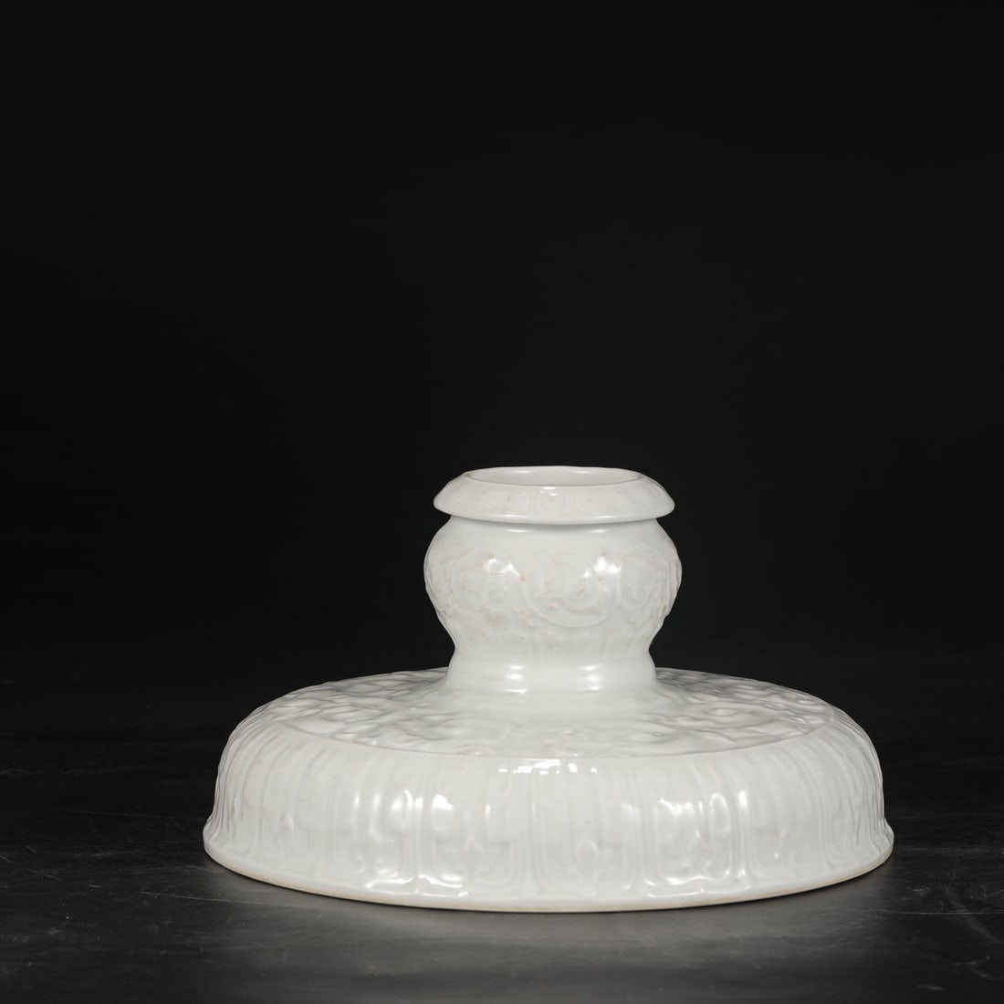 A Exquisite Sweet White Glazed Ruyi Pattern Hatstand - 7