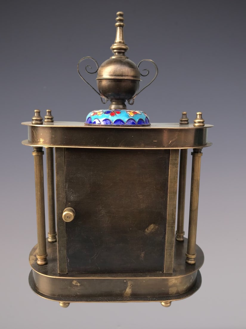 An Exquisite Bronze Lotus Pattern Clock - 4