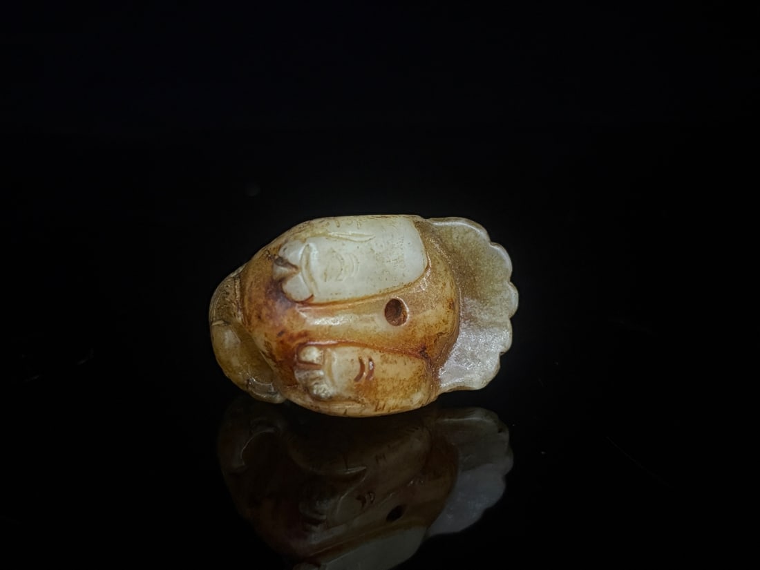An Exquisite White Jade Eagle - 5