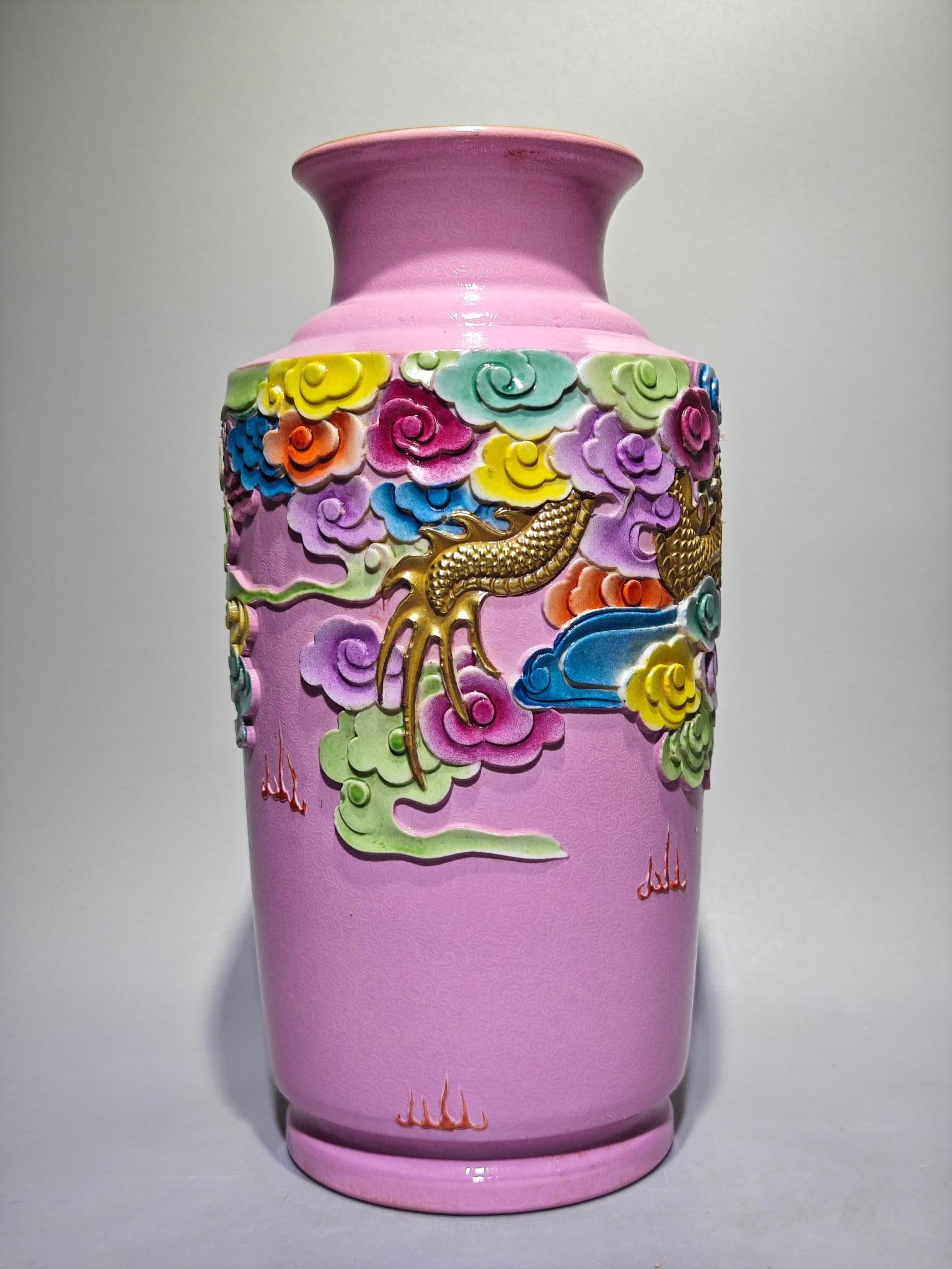 An Exquisite Enamel Dragon Pattern Vase - 4