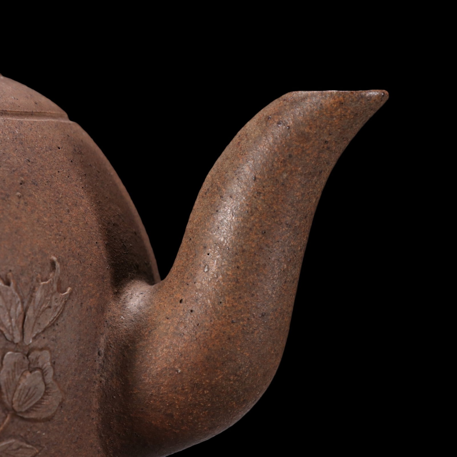 An Exquisite Purple Sands Flower Pattern Phoenix Pattern Teapot - 5