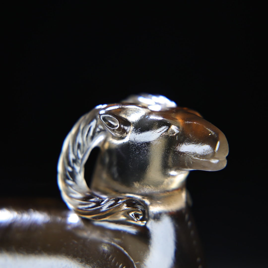 An Exquisite Crystal Sheep Hand Piece - 3