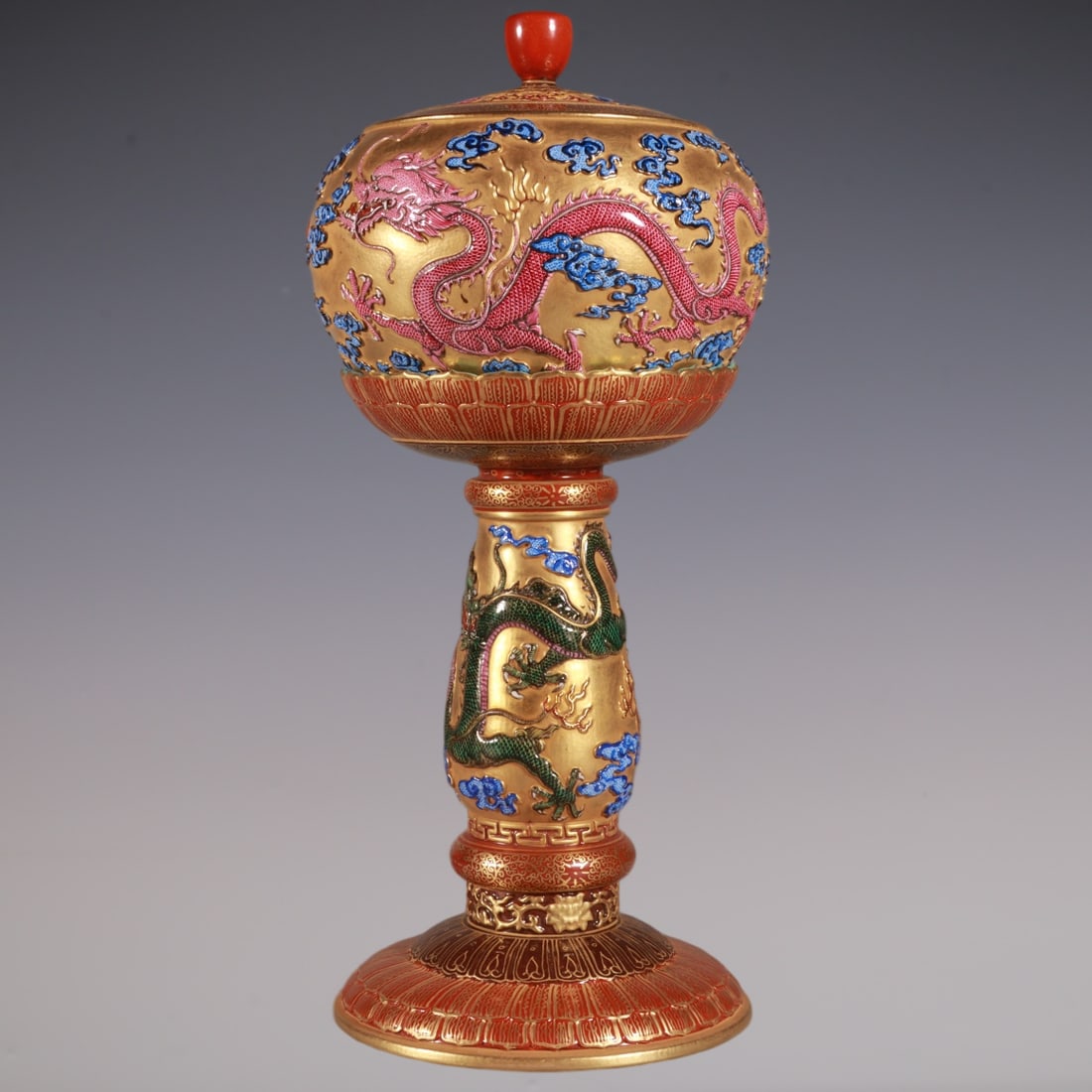 An Exquisite Enamel Dragon Pattern Hatstand - 4