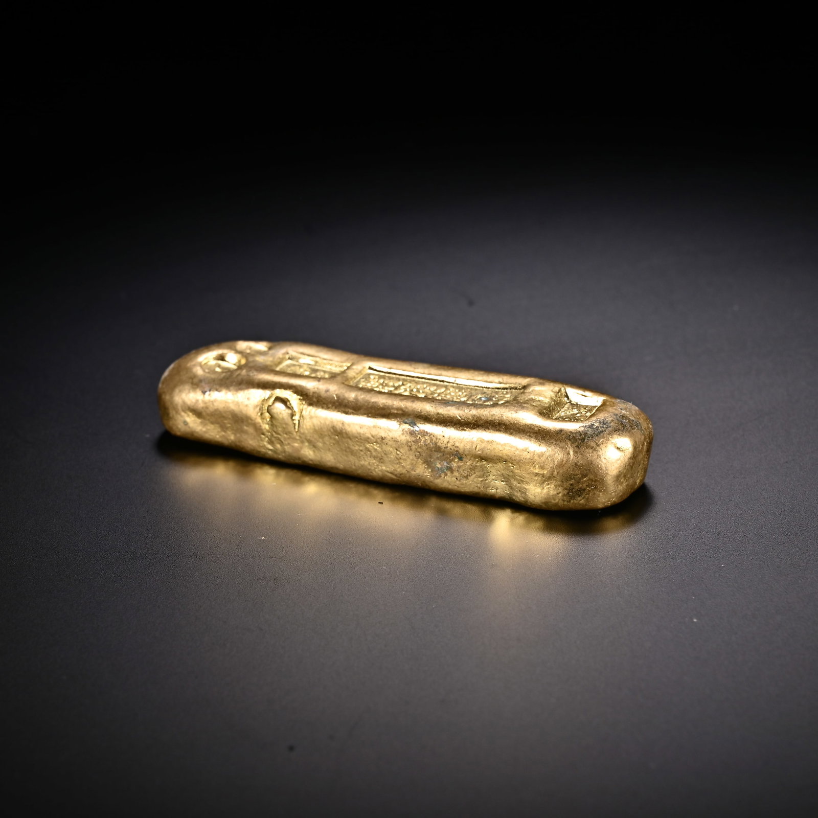 An Exquisite Gilt Silver Coin - 4