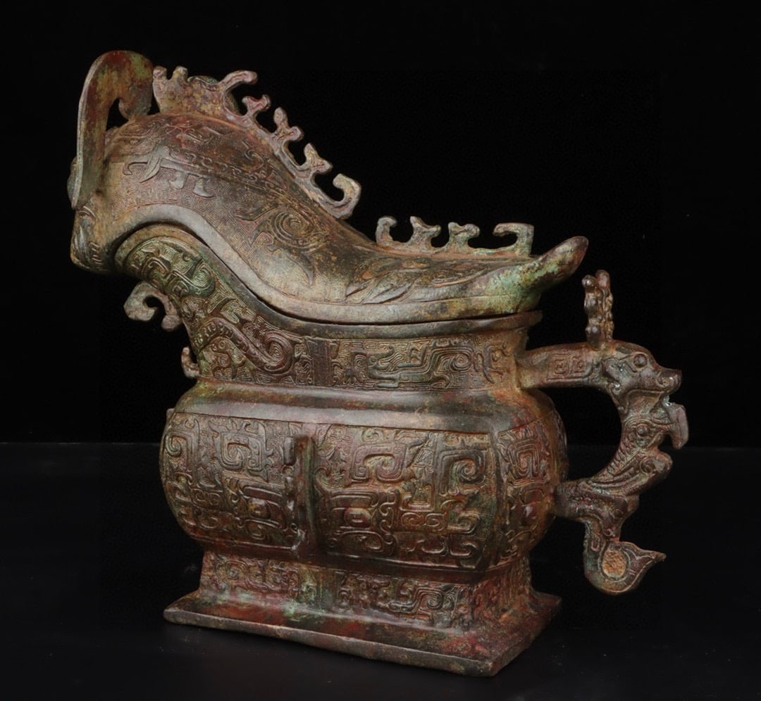 An Exquisite Bronze Beast-Face Pattern Auspicious Beast-Shaped Ewer - 4