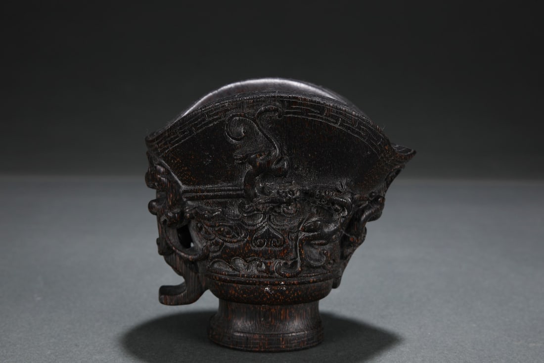 An Exquisite Eaglewood Beast-Face Pattern Goblet - 4