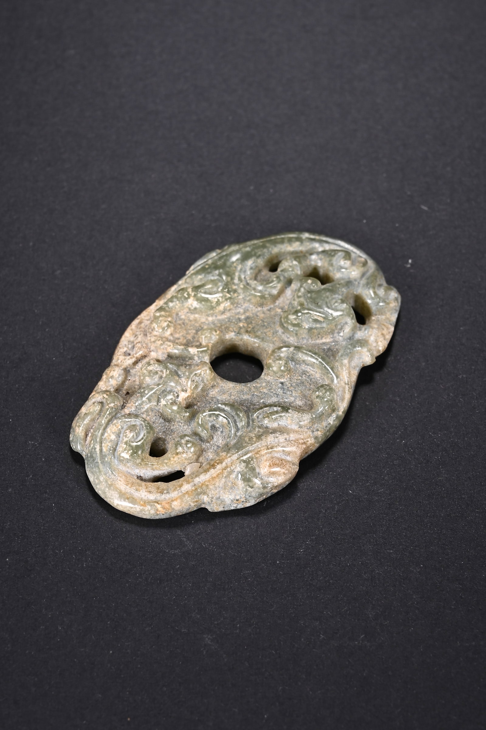 An Exquisite White Jade Chi-Dragon Pattern Pendant - 5