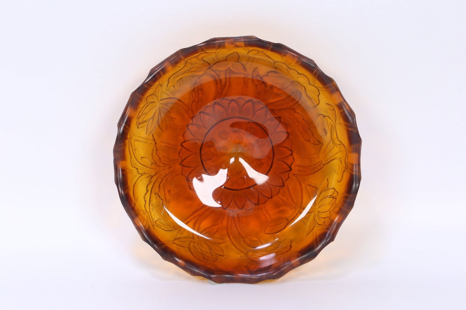 An Exquisite Glass Flower Pattern Brush Washer - 2