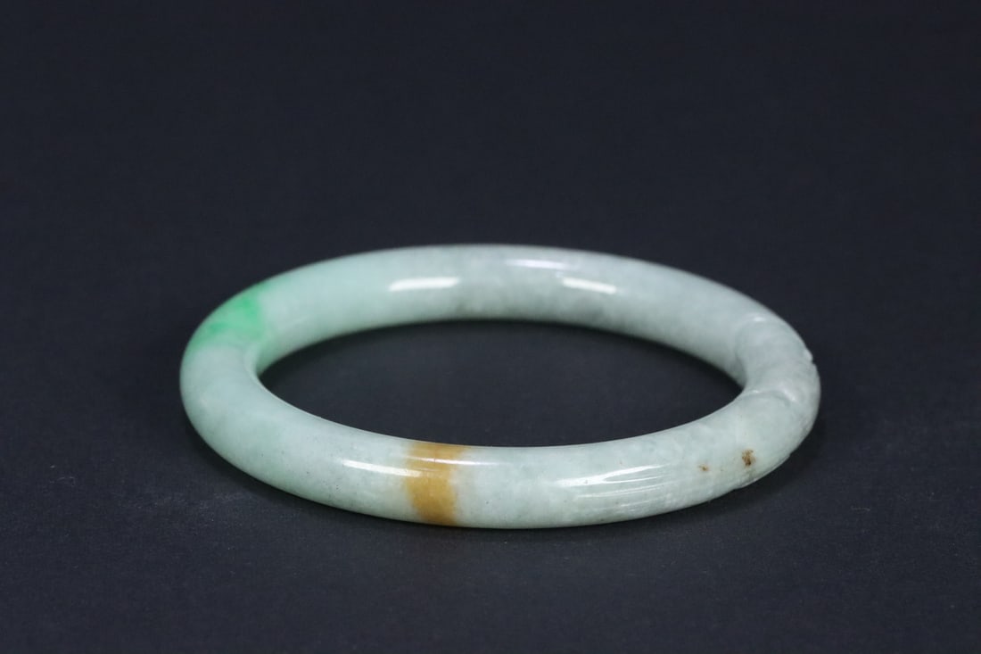 An Exquisite Jadeite Dragon Pattern Bracelets - 6