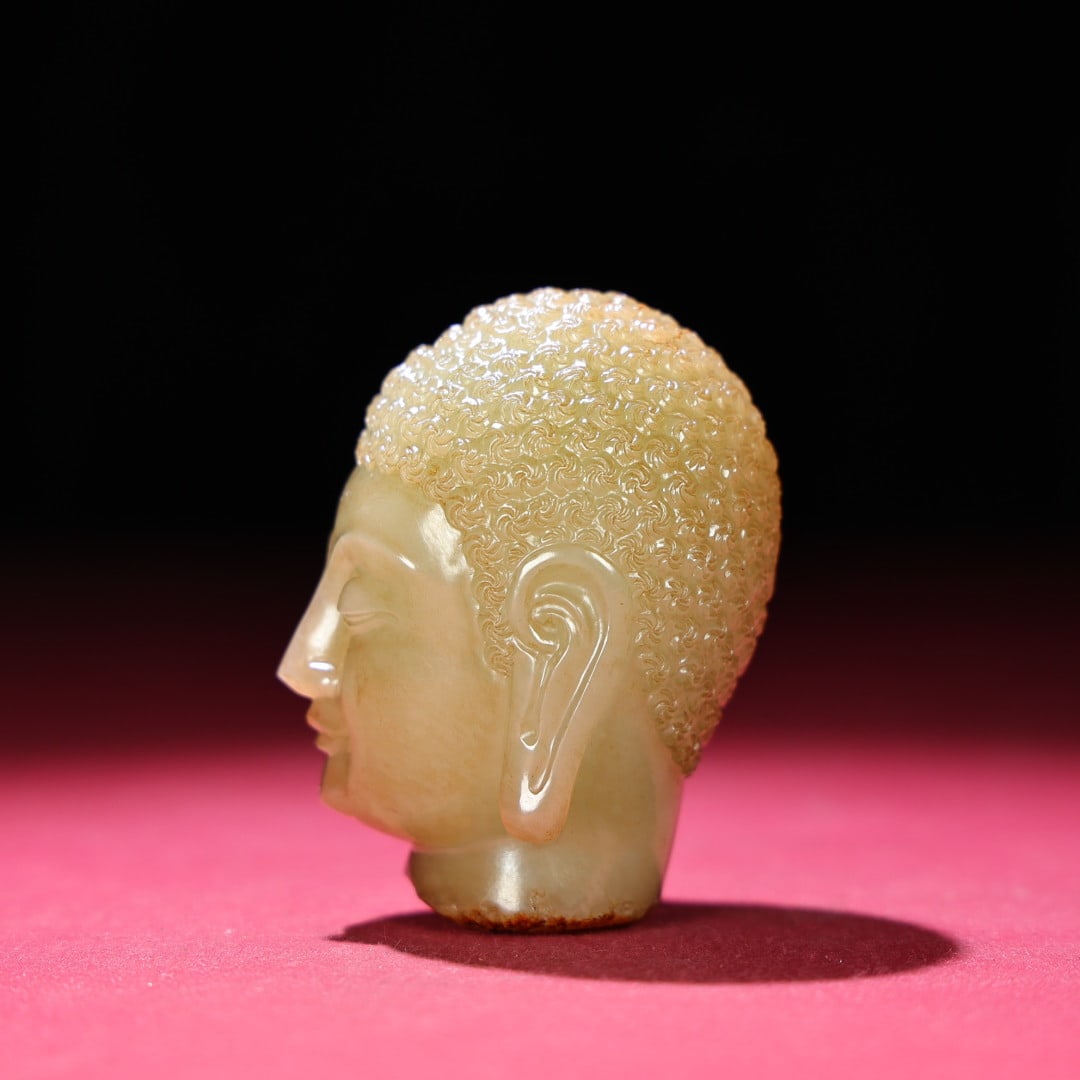An Exquisite White Jade Buddha head - 4