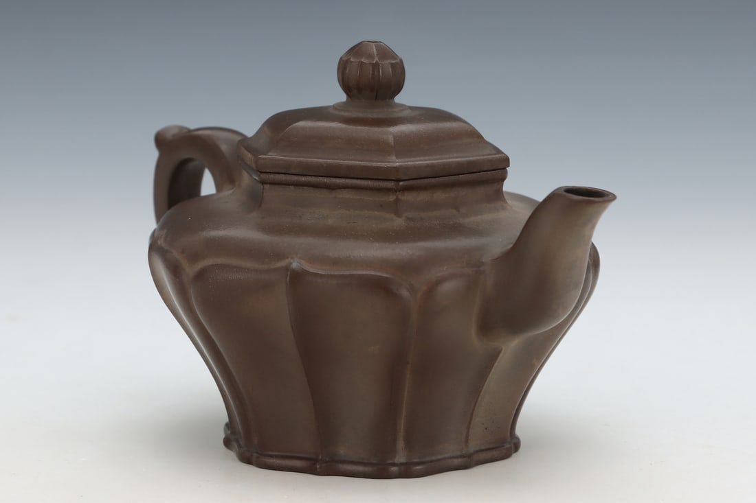 An Exquisite Purple Sands Teapot - 5