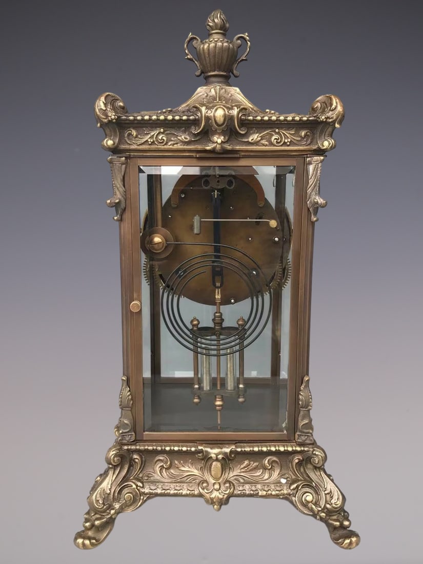 An Exquisite Bronze Lotus Pattern Clock - 4