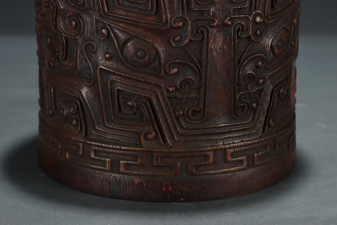 An Exquisite Eaglewood Dragon Pattern Brush Pot - 6