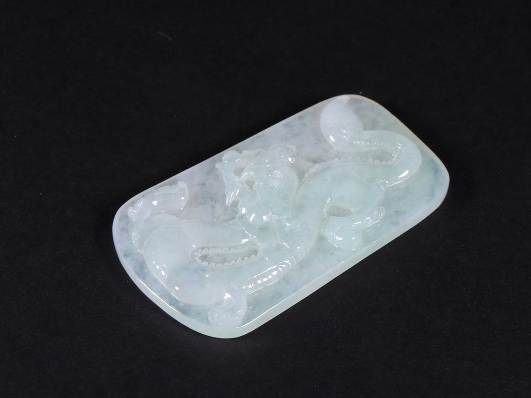 An Exquisite Jadeite Dragon Pattern Brand - 7