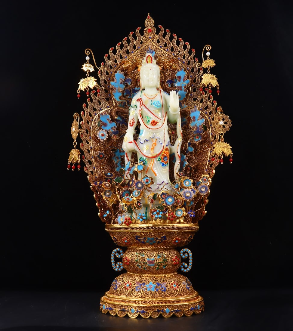 An Exquisite Gilt Bronze Inlaid White Jade Painted Color Buddha Statue: An Exquisite Gilt Bronze Inlaid White Jade Painted Color Buddha Statue Qing Dynasty, China Qianlong Four-character Mark Size:24inx12.2inx5.1in Weight:5530g铜鎏金镶嵌į