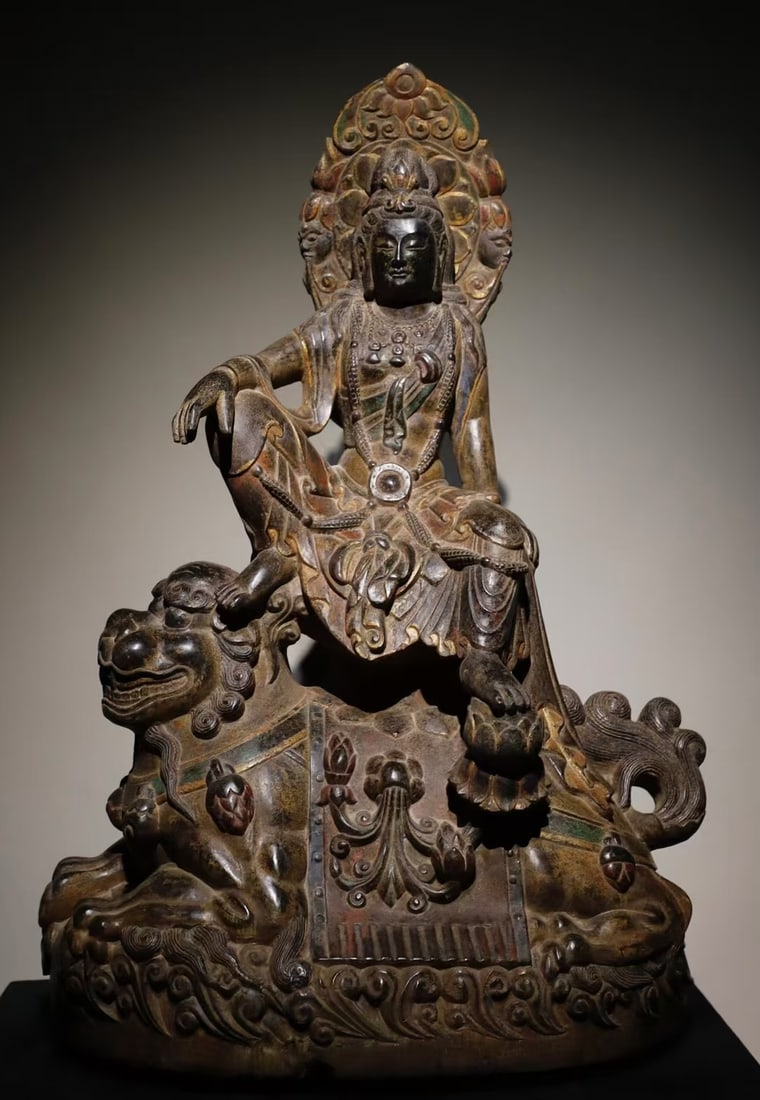 A Exquisite Limestone Statue of Manjusri Ornament: A Exquisite Limestone Statue of Manjusri Ornament Tang Dynasty, China Size:36.6inx25.6inx16.9in青石彩绘文殊菩萨 中国唐代