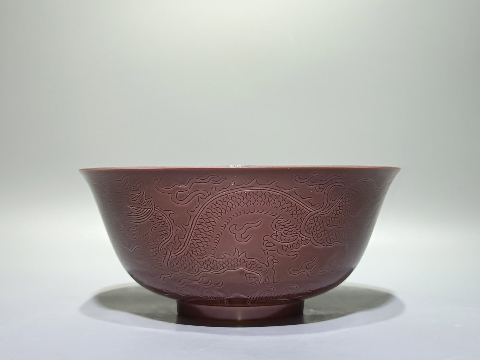 An Exquisite Purple Glazed Dragon Pattern Bowl - 4