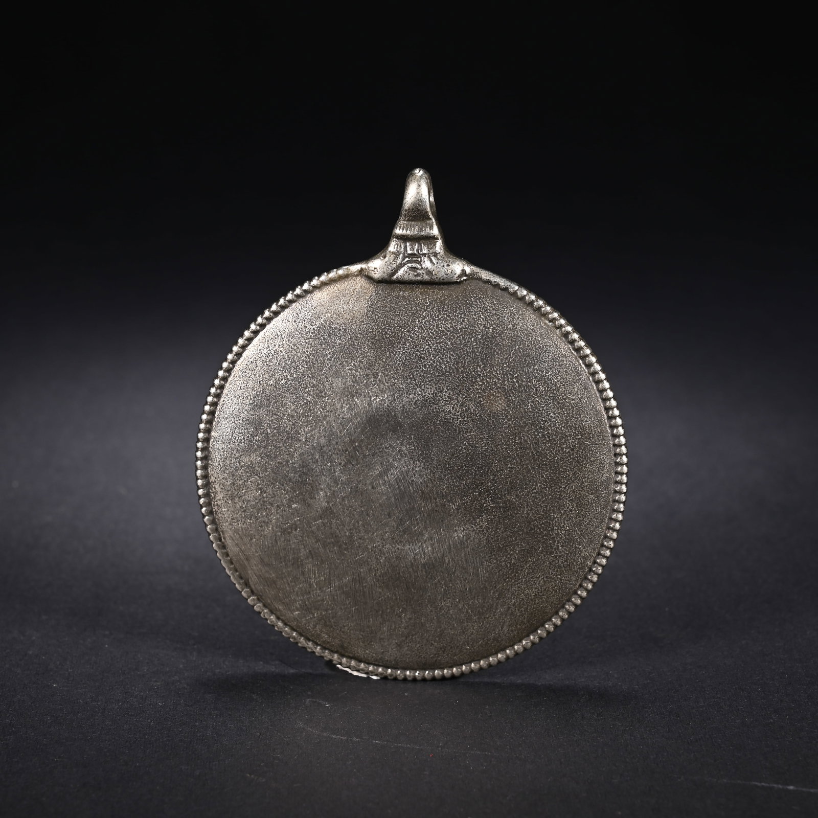 An Exquisite Bronze Trigram Pattern Pendant - 7