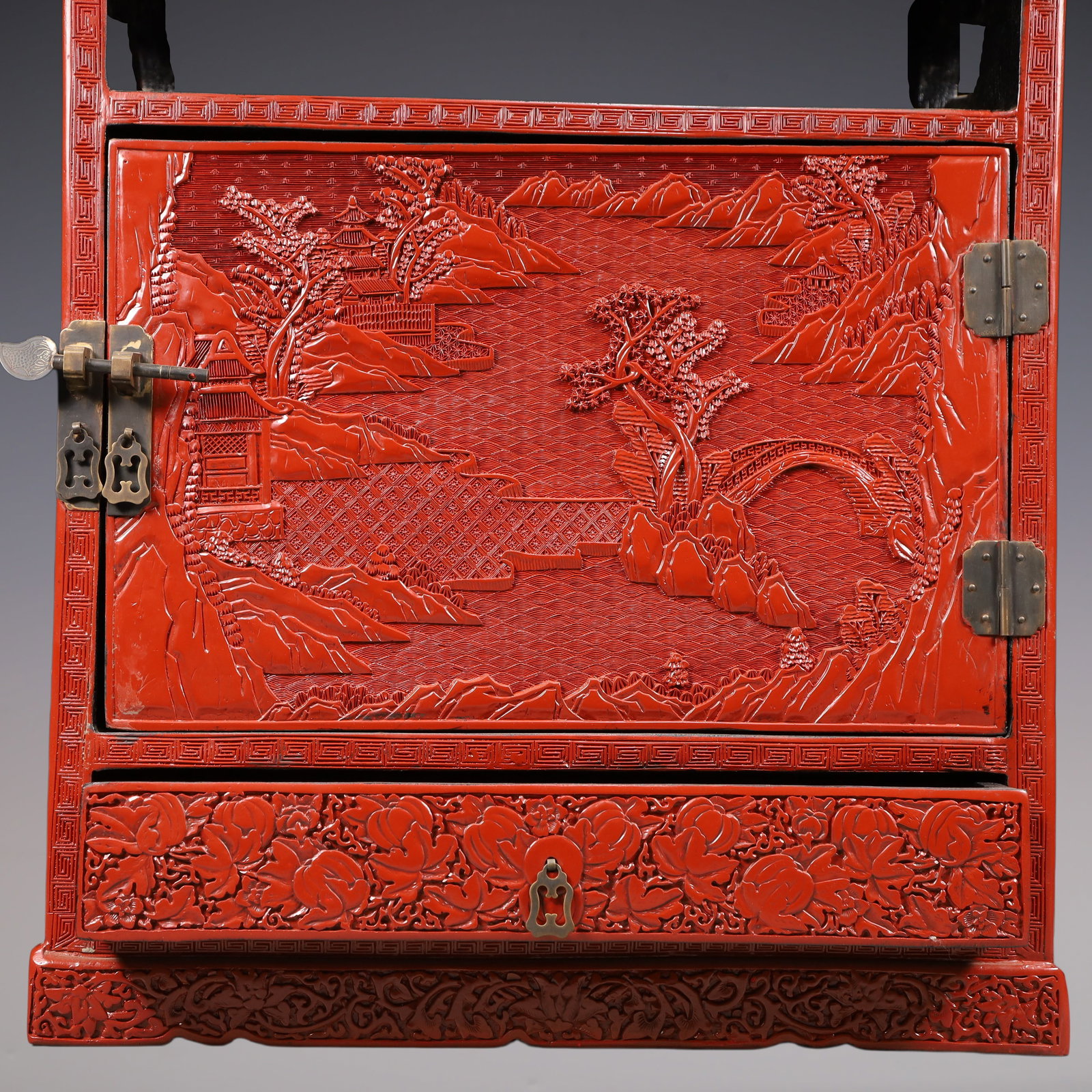 A Exquisite Carved Red Lacquer Flower and Fruit Pattern Landscape Pattern Box - 4