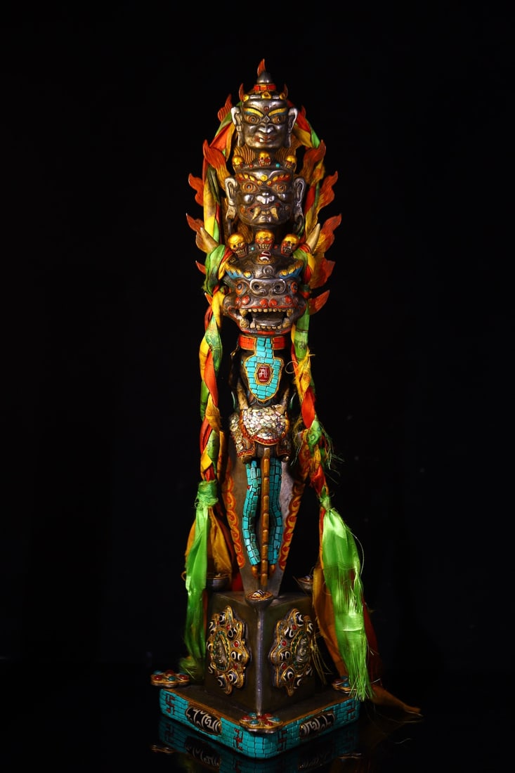 An Exquisite Iron Inlaid Gems Painted Color Ornament: An Exquisite Iron Inlaid Gems Painted Color Ornament Qing Dynasty, China Size:22.8inx7.5in Weight:4900g铁镶嵌宝石天珠彩绘法器 中
