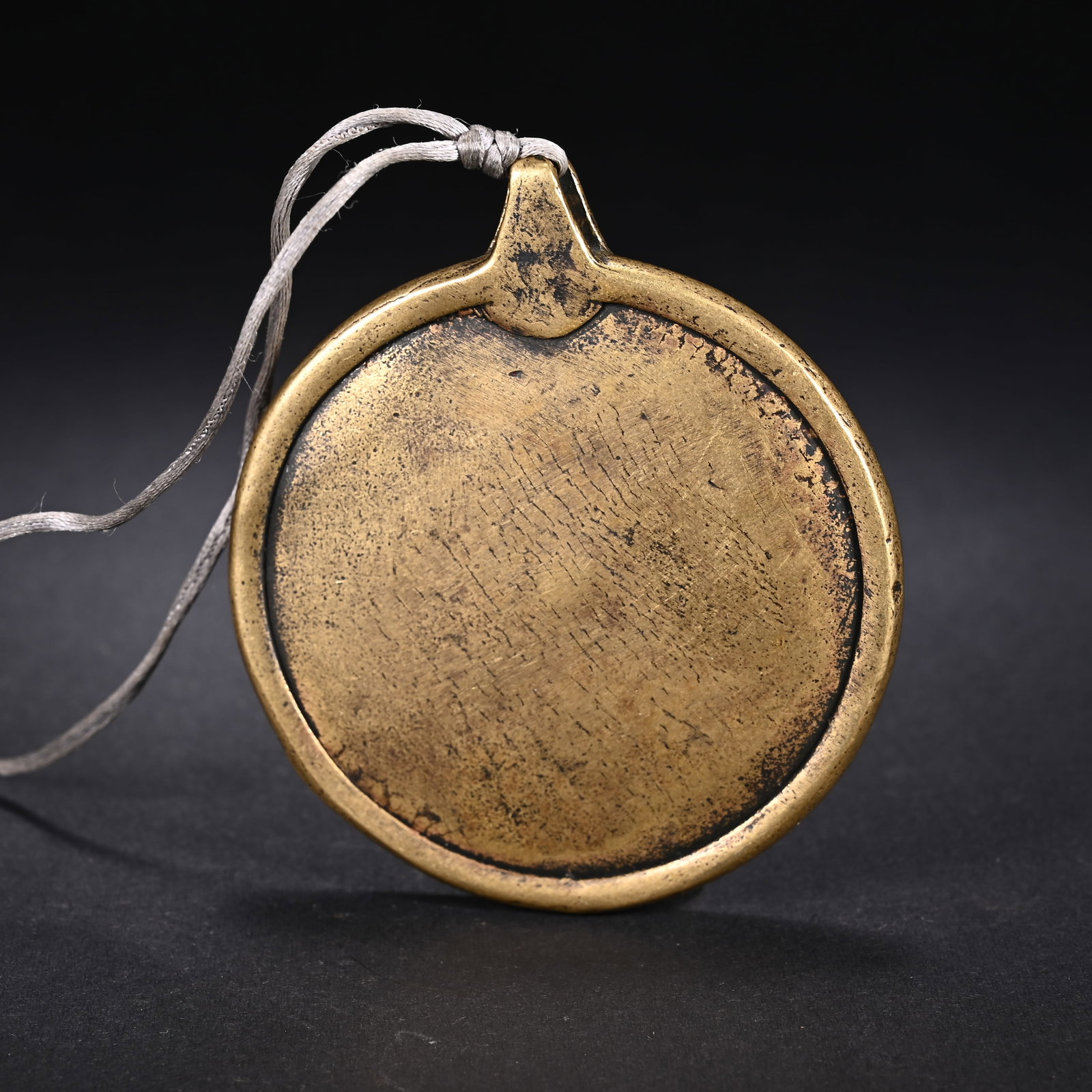 An Exquisite Bronze Trigram Pattern Pendant - 5