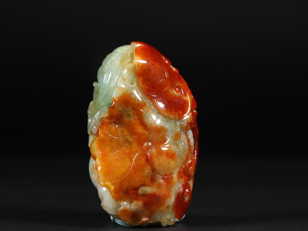 An Exquisite Jadeite Carp Ornament - 7