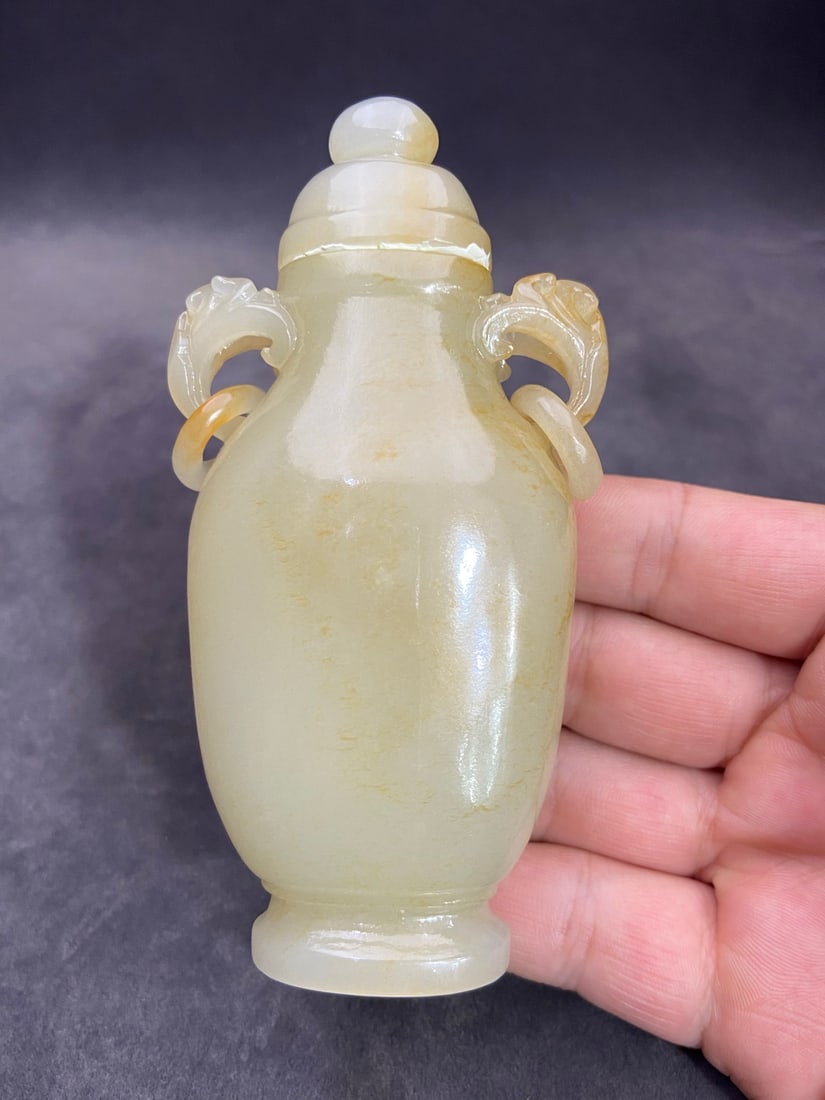 An Exquisite White Jade Double-Ears Vase - 8