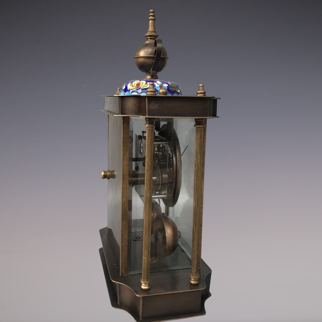 An Exquisite Bronze Lotus Pattern Clock - 8