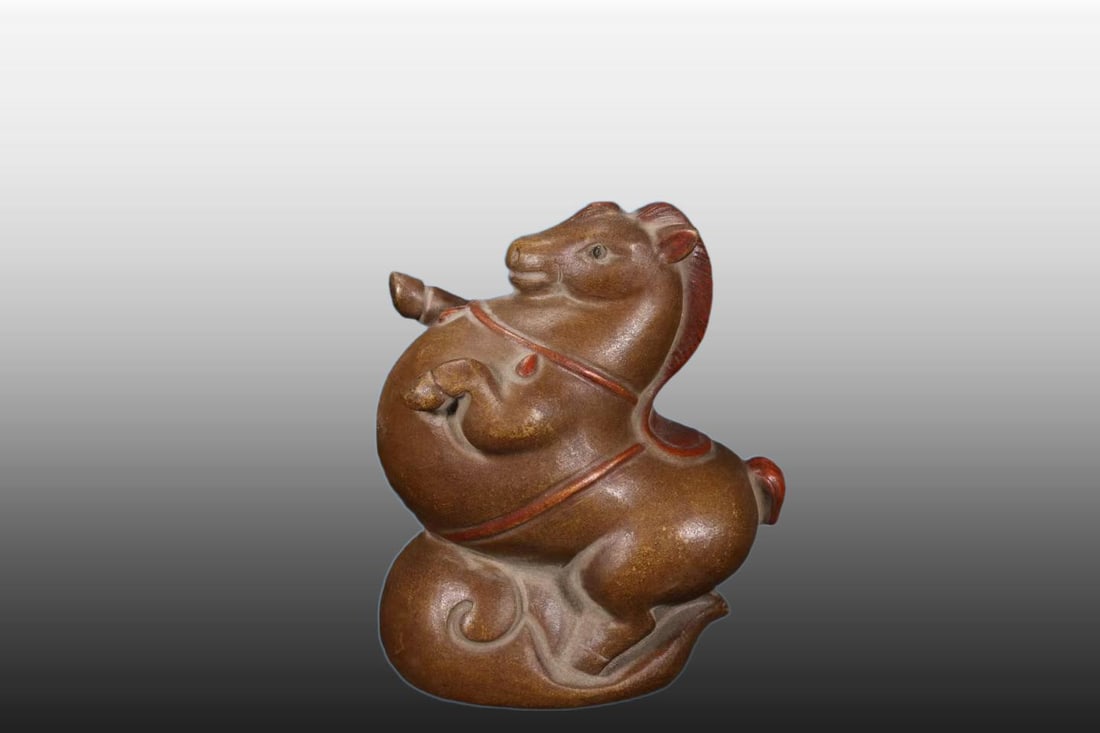 A Exquisite Purple Sands Horse Tea Pet: A Exquisite Purple Sands Horse Tea Pet,Qing Dynasty, China,With Mark,Size:1.8inx1.4inx3.1in 紫砂马茶宠,中国清代,带款