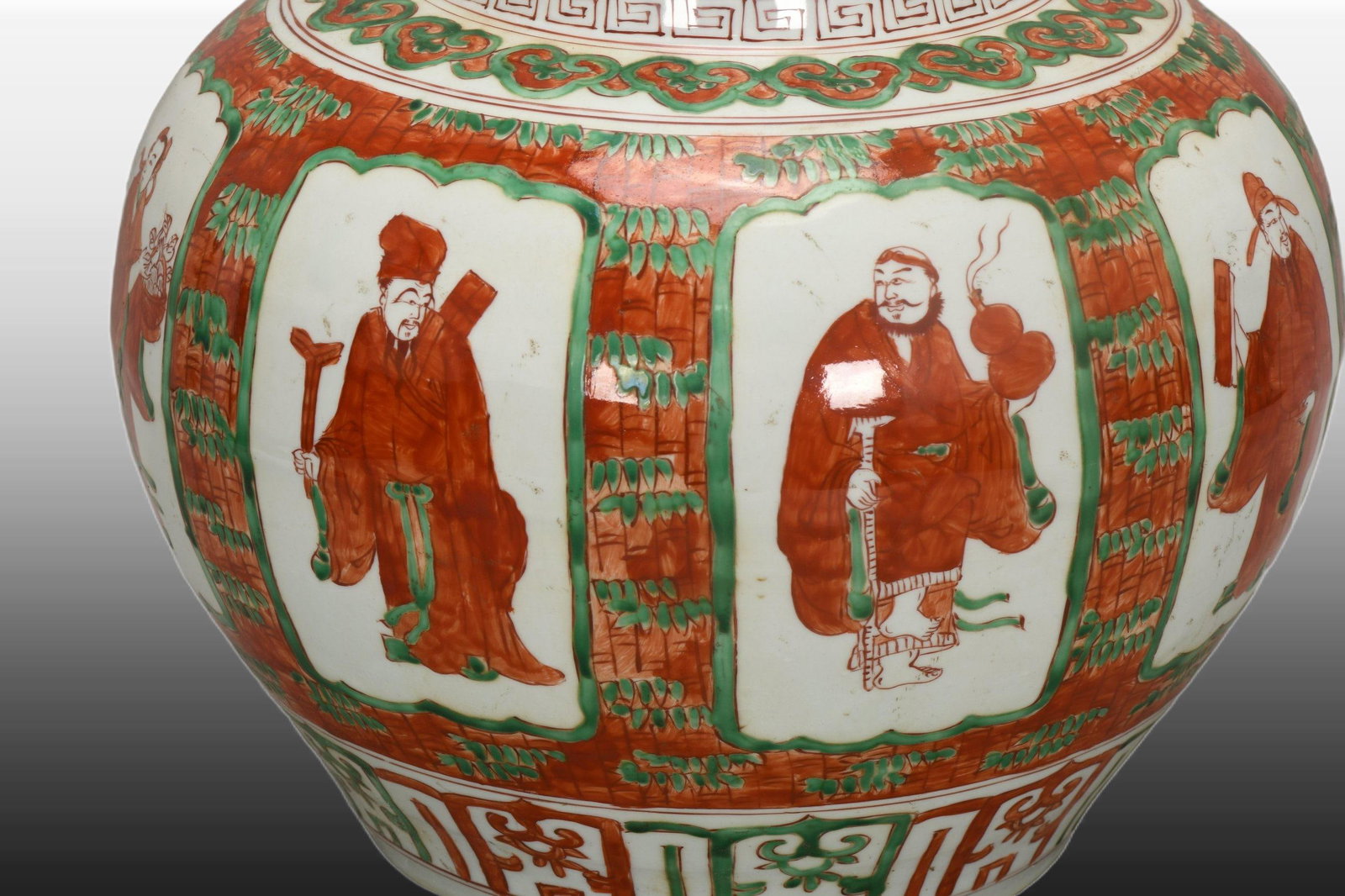 A Exquisite Wucai Figures Pattern Jar - 6