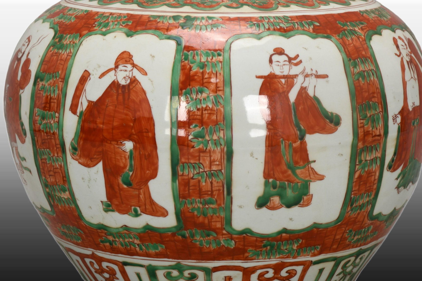 A Exquisite Wucai Figures Pattern Jar - 7
