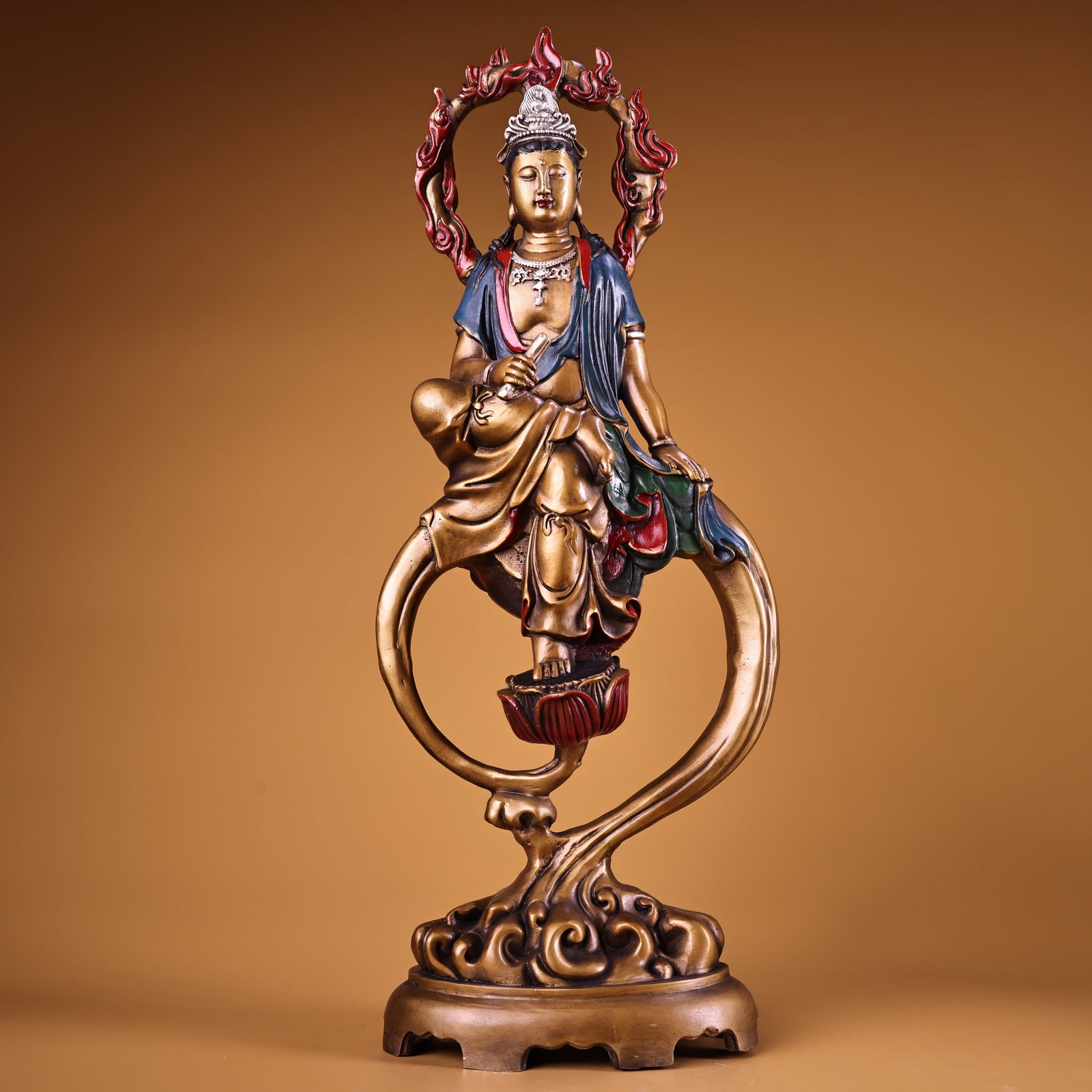 A Exquisite Bronze Painted Color Painted Gold Avalokitesvara Ornament (1 of 10)