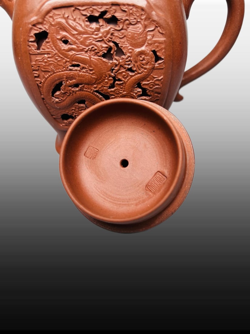 A Exquisite Purple Sands Dragon Pattern Teapot - 5