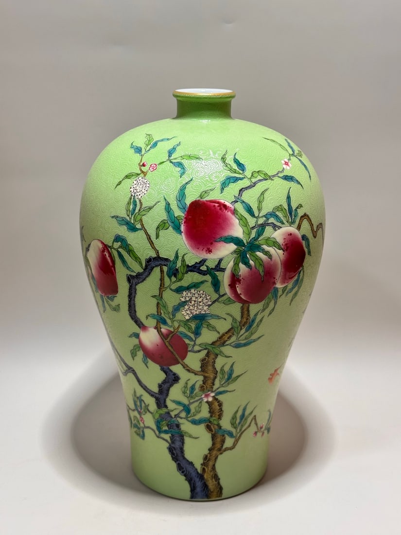 A Exquisite Green Ground Famille-Rose Bats and Peach Pattern Vase: A Exquisite Green Ground Famille-Rose Bats and Peach Pattern Vase,Qing Dynasty, China,Yongzheng Six-character Mark,Size:13.1inx2inx8.3inx4.9in 绿地粉彩蝙蝠桃&