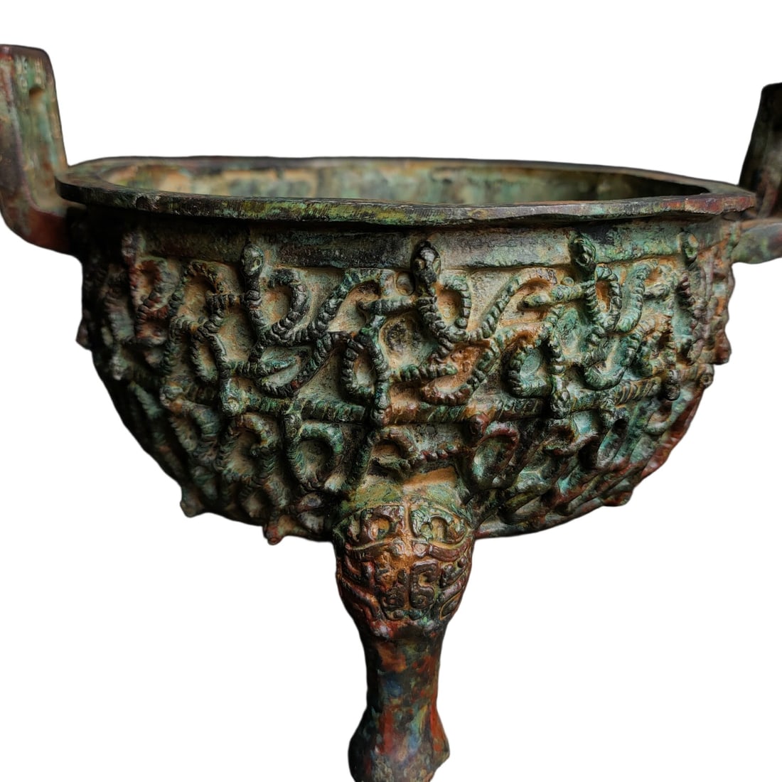 A Exquisite Bronze Dragon Pattern Tripod Ding - 7