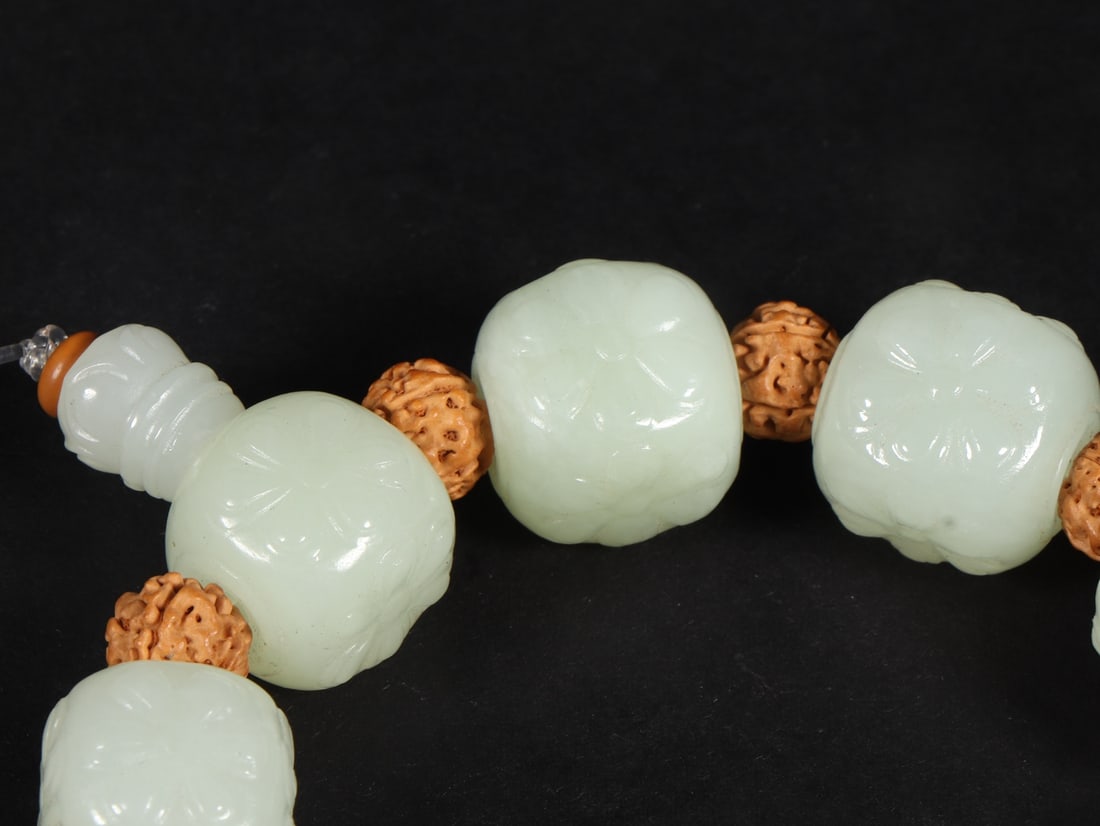 A Exquisite Hotan Jade Eight Treasures Flower Pattern Bracelets - 4