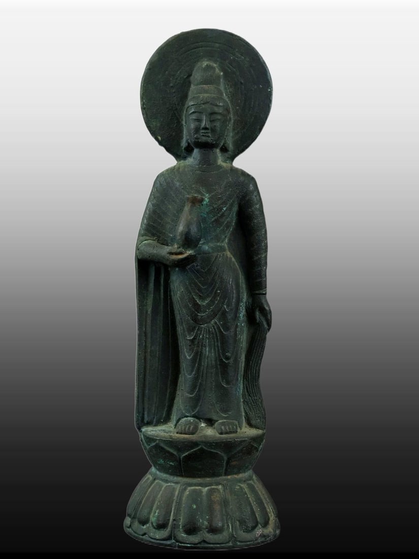A Exquisite Bronze Buddha Statue Ornament: A Exquisite Bronze Buddha Statue Ornament,Ming Dynasty, China,Size:10.4inx3.1in,Weight:1430g 铜造佛像摆件,中国明代